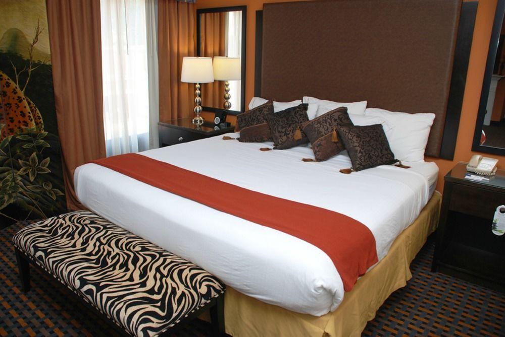 Comfort Inn & Suites Asheboro East Экстерьер фото