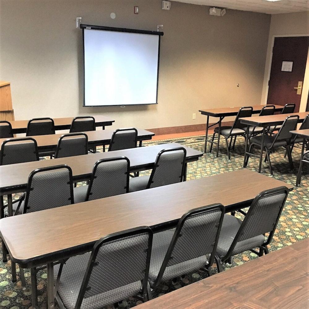 Comfort Inn & Suites Asheboro East Экстерьер фото